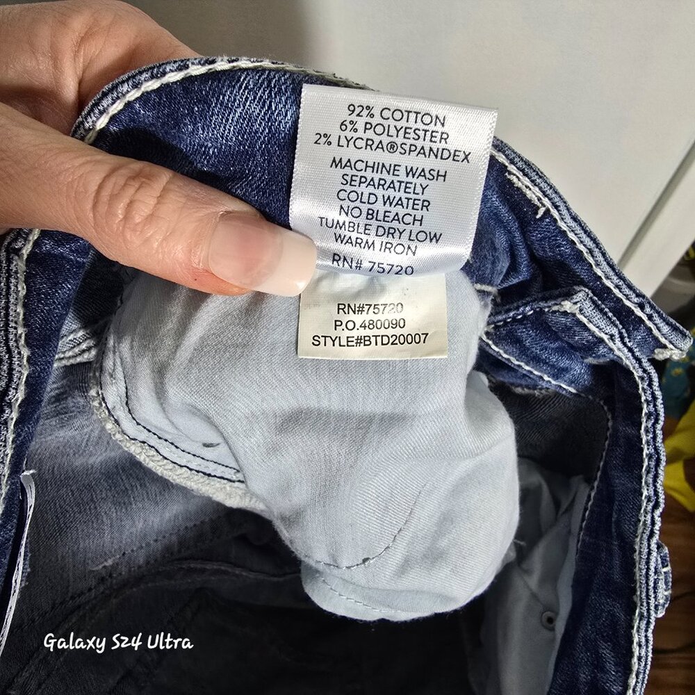 Flying Monkey womens flare jeans size 28 - Picture 3 of 4